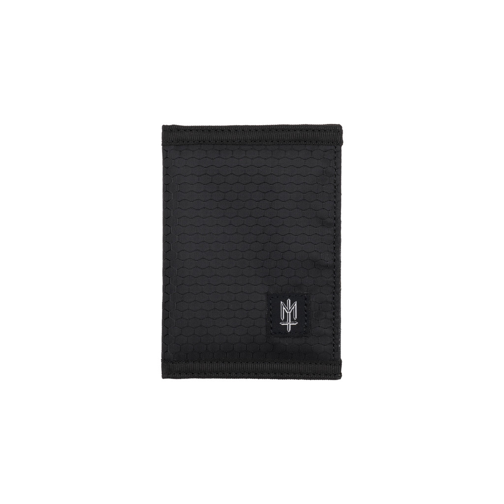 MATERNAL DISASTER - STOLETZ - DOMPET