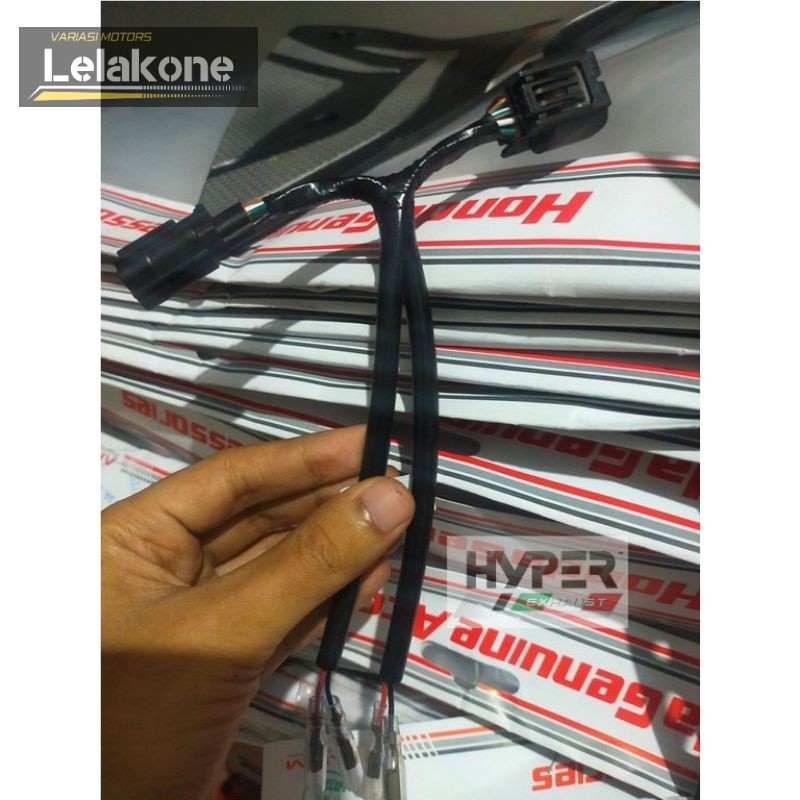 (SOKET VARIO) Kabel Spion Lampu Sein Motor Honda Vario Beat