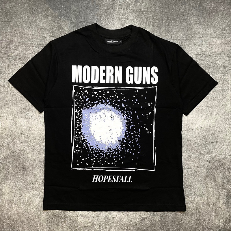 Tshirt MODERN GUNS - HOPESFALL Official Merchandise Kaos Pria