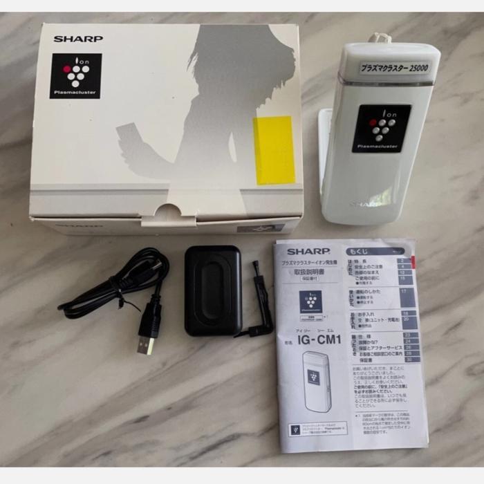 SHARP IG-CM1E-W (white) - PLASMACLUSTER ION GENERATOR