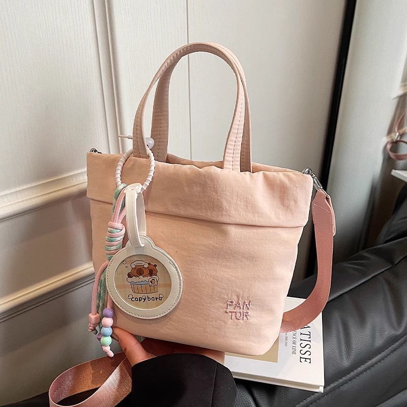 Tas Selempang Santai Gaya Korea Baru dari Kain Nylon Tas Tangan Stylish