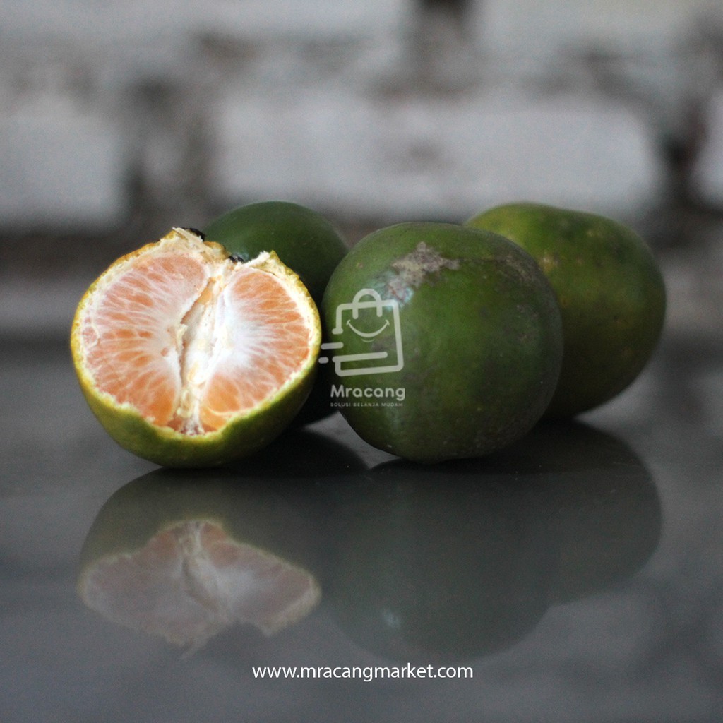 Jeruk Peras Jember / Jeruk Peras Orange Buah Segar - Berat 1kg