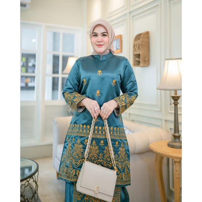 Tunik Bordir Manual Satin Bridal dengan Baju Kurung Modern dan Kebaya - Tersedia 9 Warna Cantik Eleg