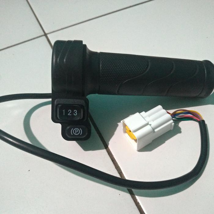 throtle gas molis Volta 401, mandala