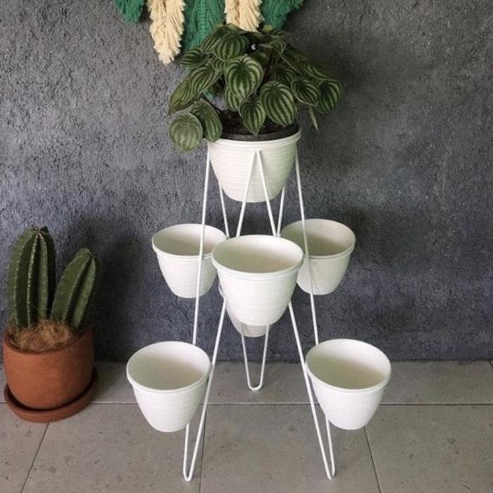 POT BUNGA BESI / KERANGKA POT MENARA ISI 7 POT / STANDING POT MENARA ISI 7 / RAK BUNGA BESI / STANDI