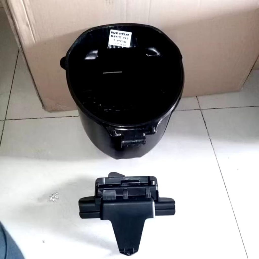 Box bagasi, revo fit revo fi