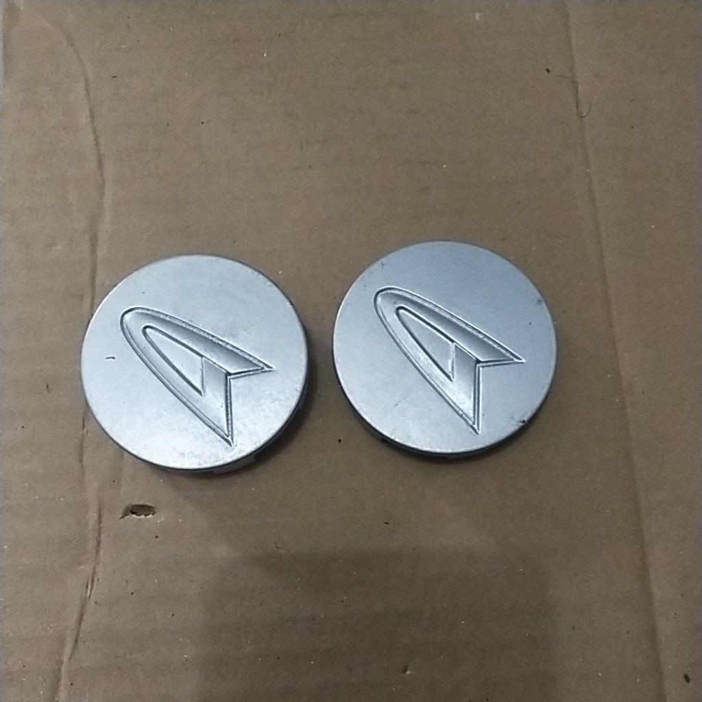 dop roda tutup velg mobil Daihatsu Ayla-sigra barang 100% original