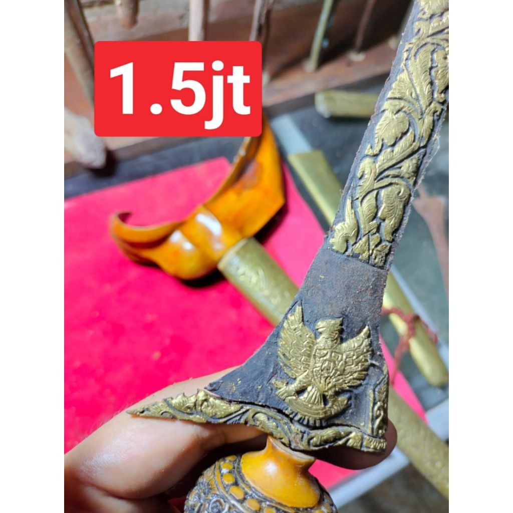 ke ris Garuda full pamor kinatah emas asli sepuh kamardikan gratis warangka ladrang 002