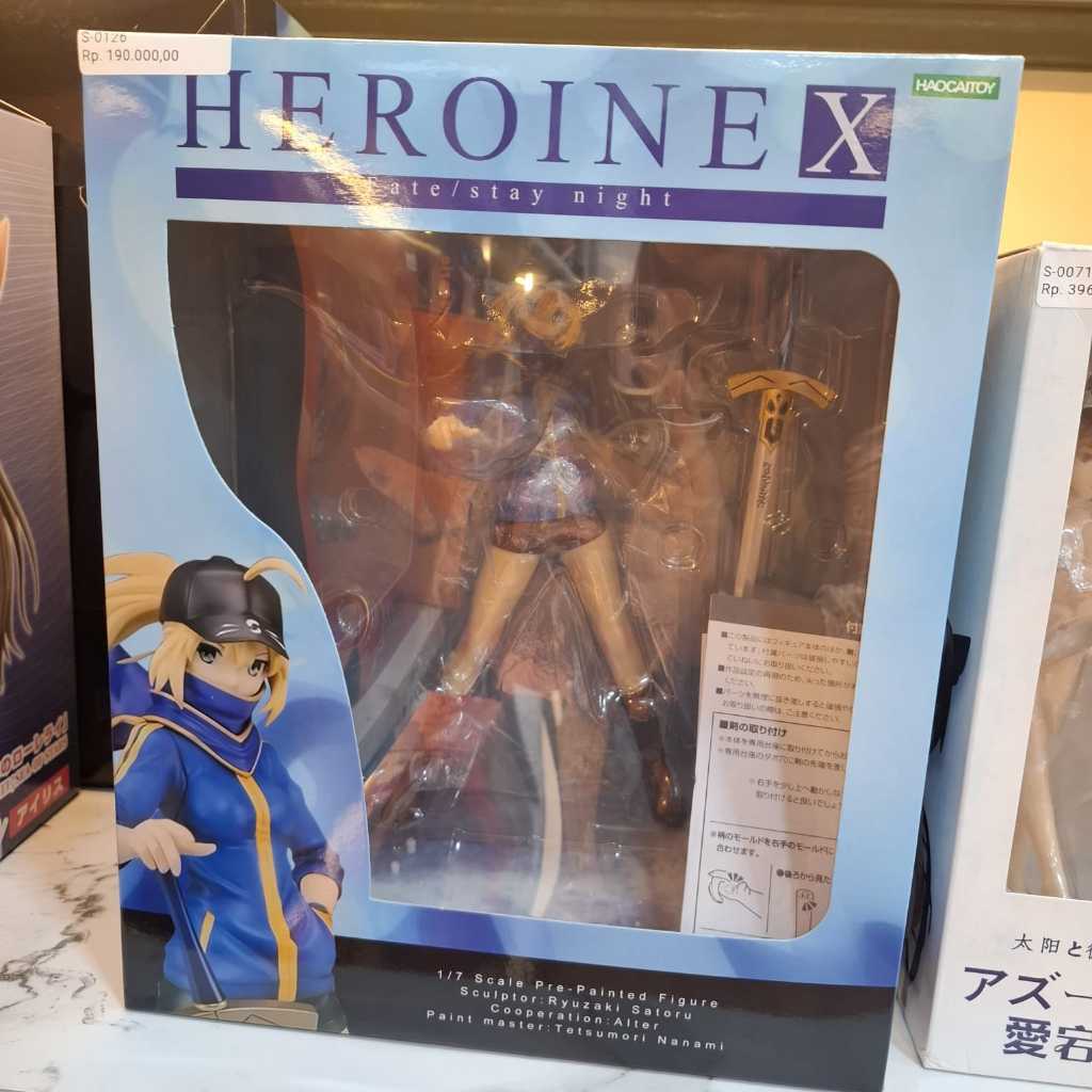 Fate/stay night Saber Hero X 1/7 PVC Figure Alter
