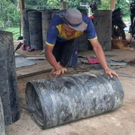 KARPET TERPAL ASLI BEKAS TAMBAK UDANG SEKEN LAYAK PAKAI 0,5/500 micro