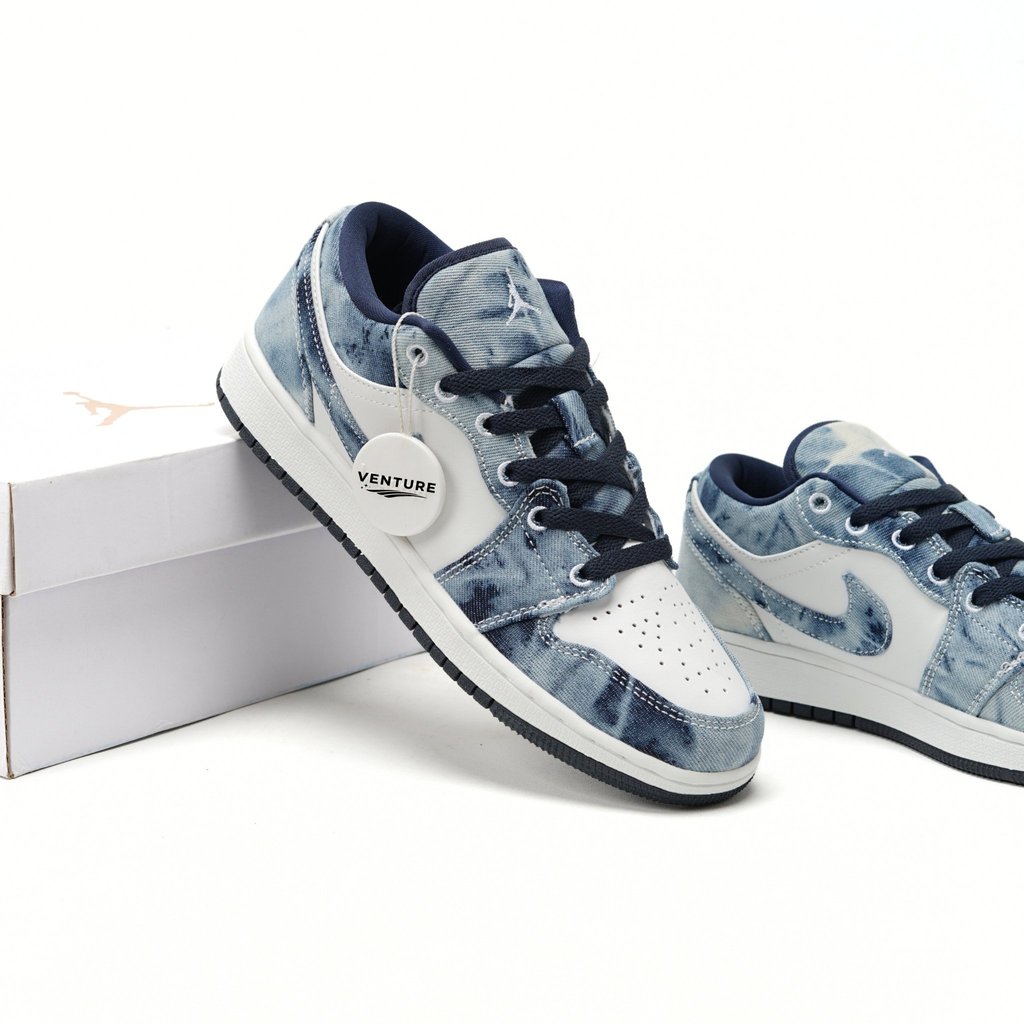 Air Jordan 1 Low SE Washed Denim Indigo Blue White