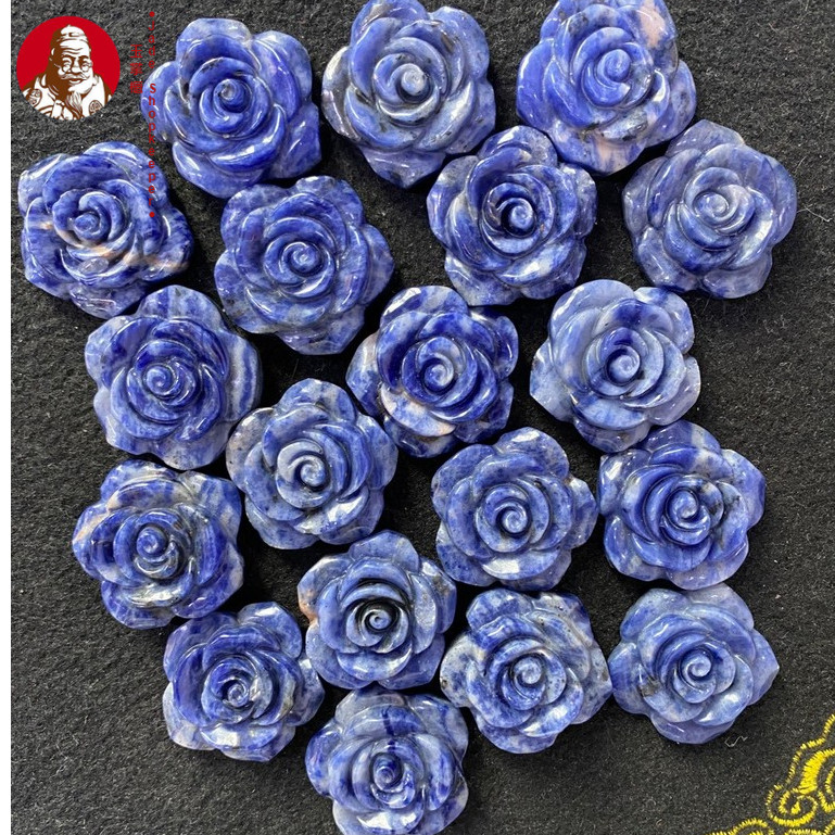 perhiasan batu biru, ukiran perhiasan mawar, melalui lubang dapat dicatat, liontin aksesori DIY.