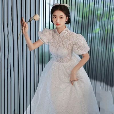 Rok gaun malam putih 2026 baru high-end niche cahaya mewah pertunangan cheongsam gaun pengantin caha
