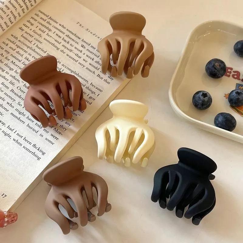 Jedai Model Cakar 5 dan Ikan 3cm Doff Fashion Korea Tebal Jepitan Model Cakar Ikan Doff Matte