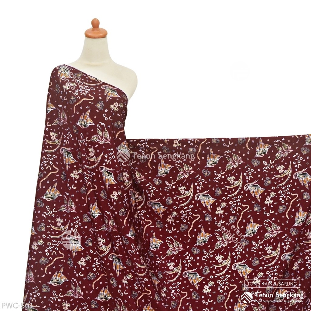 Kain Tenun Batik Lontara Bugis Makassar Marun - Tenun Sengkang PWC-501 (Harga per 0,5 Meter)