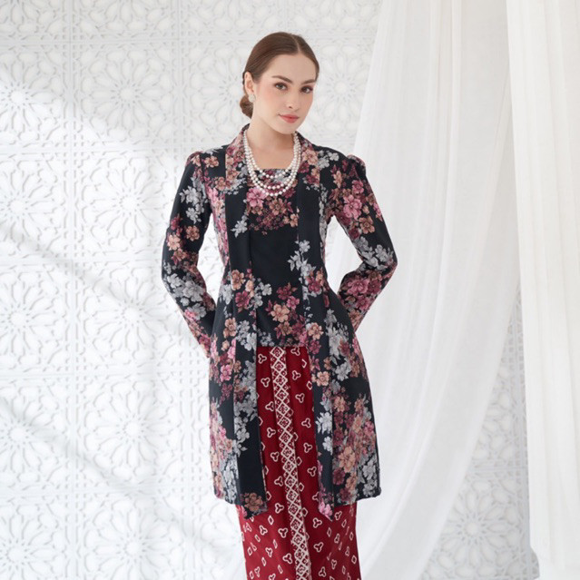 Kebaya Kutubaru Tunik Floral /Kutubaru Modern Hitam/Kebaya Jumputan Solo /Baju Wisuda/ Baju kondanga