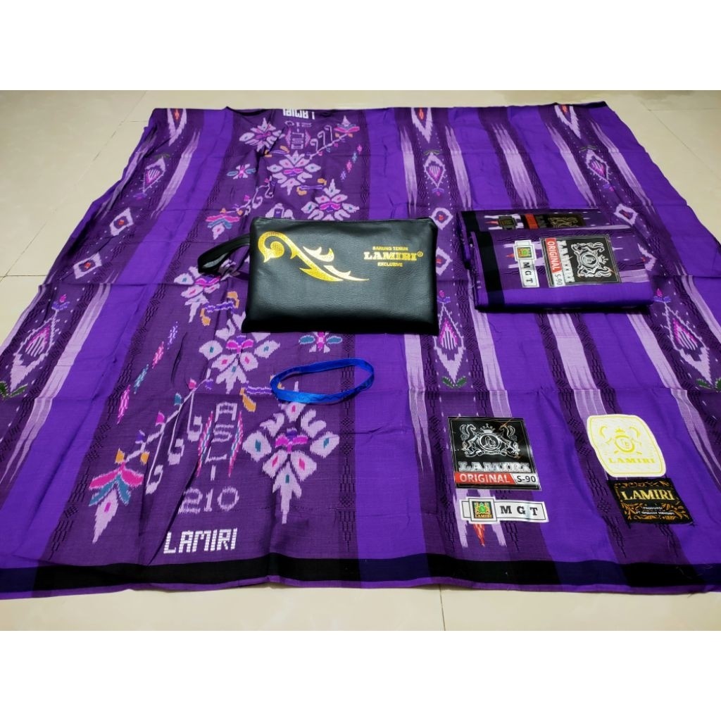 Sarung Lamiri Sutra Motif Jentik Lembut