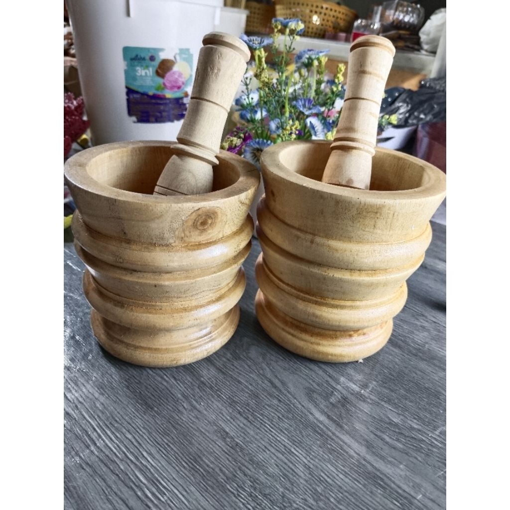 (READY) LUMPANG KAYU /LESUNG