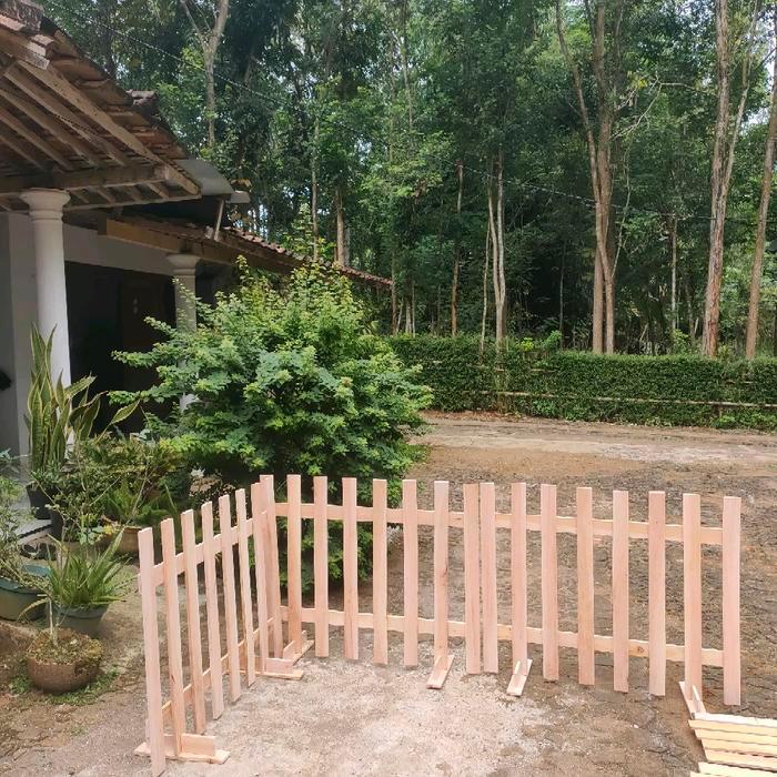 Pagar kayu rumah/pagar teras estetik/pembatas ruangan/sekat ruangan Furniture - Natural estetik