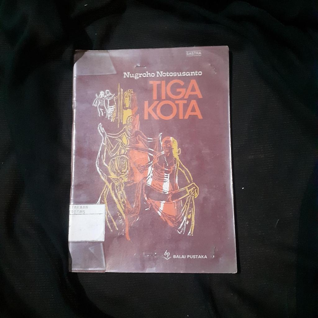 Tiga Kota : Nugroho Notosusanto