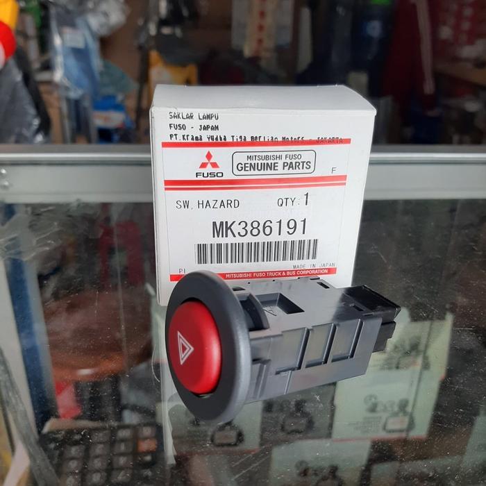 saklar tombol hazard Mitsubishi canter turbo original mitsubishi KTB bermutu