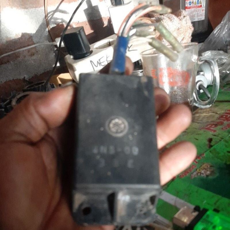 CDI ORIGINAL F1ZR KODE 4NS -00 ORIGINAL JAPAN