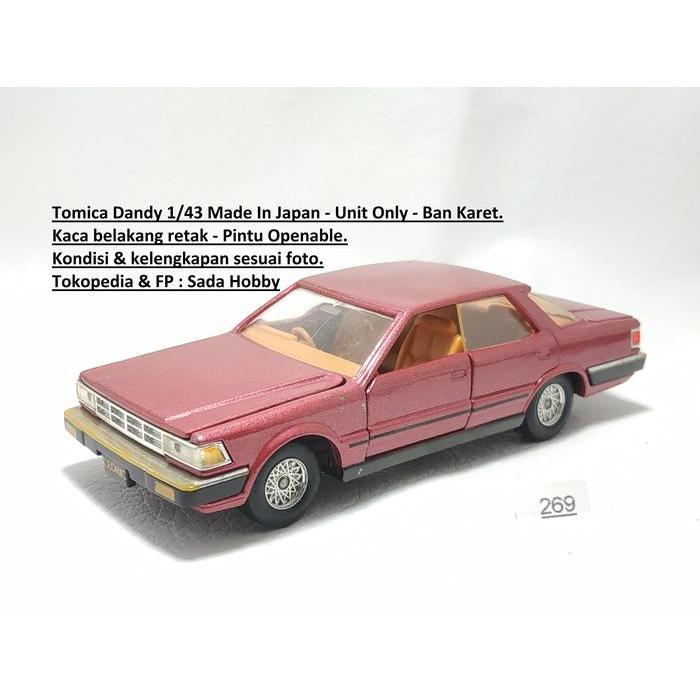 Vintage Tomy  Dandy 1/43 Nissan Cedric 4 Door Hardtop Merah Japan Tomica Diecast Miniatur
