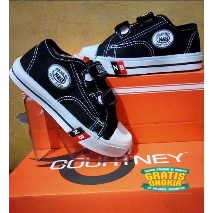 SEPATU SEKOLAH/(NB) HITAM PUTIH) TK/SD/SMP BAHAN CANVAS/ merah kuning pink ungu plum hijau sage