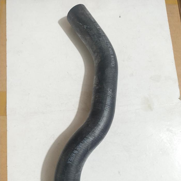Selang Radiator Atas Trajet Selang Radiator Upper Hyundai Trajet Tertinggi