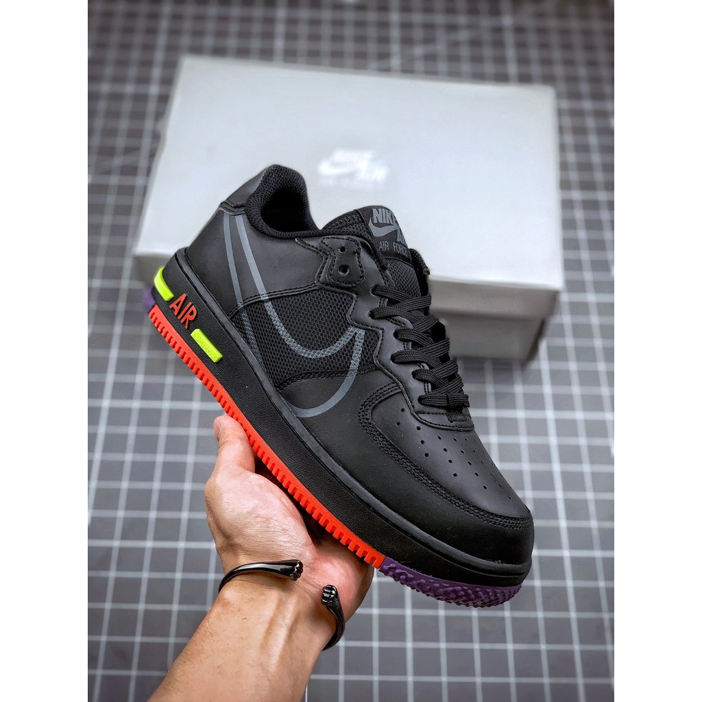 Air Force 1 React Lightweight Hitam Merah Sepatu