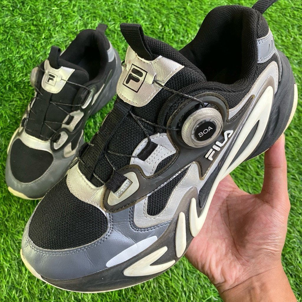 FILA Classic Boa System Sneakers shoes ukuran 40