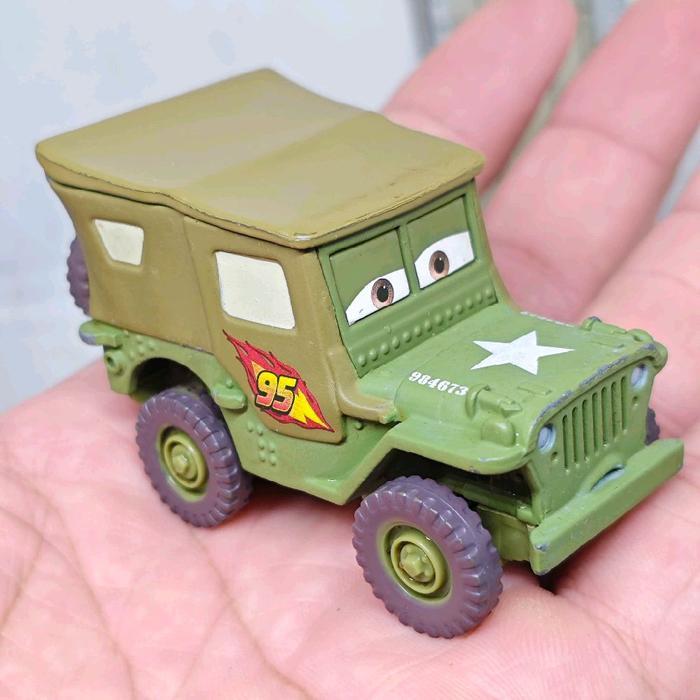 Diecast Figure Cars 2 Race Team Sarge Original Mattel Disney Pixar 2ND