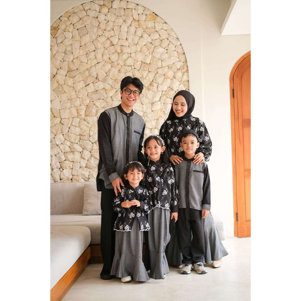 Pakaian Set Keluarga Namiah Raya MOM set