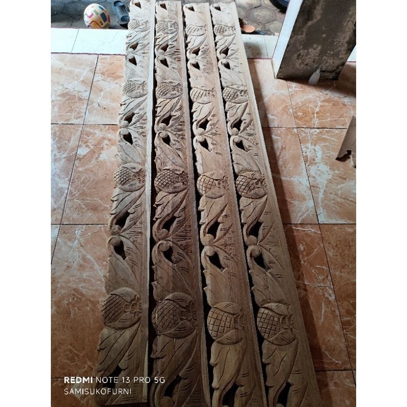 lisplang ukiran nanasan