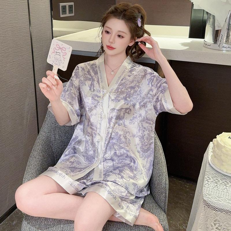 Baju Tidur Satin /Baju Pakaian Piyama/baju dinas malam wanita hot/ Tidur Wanita Import Kekinian /baj