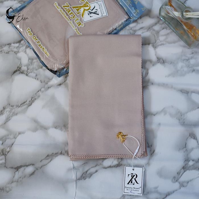 SEGIEMPAT POLOS ZARYTA VOAL SOLITAIRE   METAL LOGO ZR LASER CUT POUCH Jilbab Lembut Wanita Muslim - 