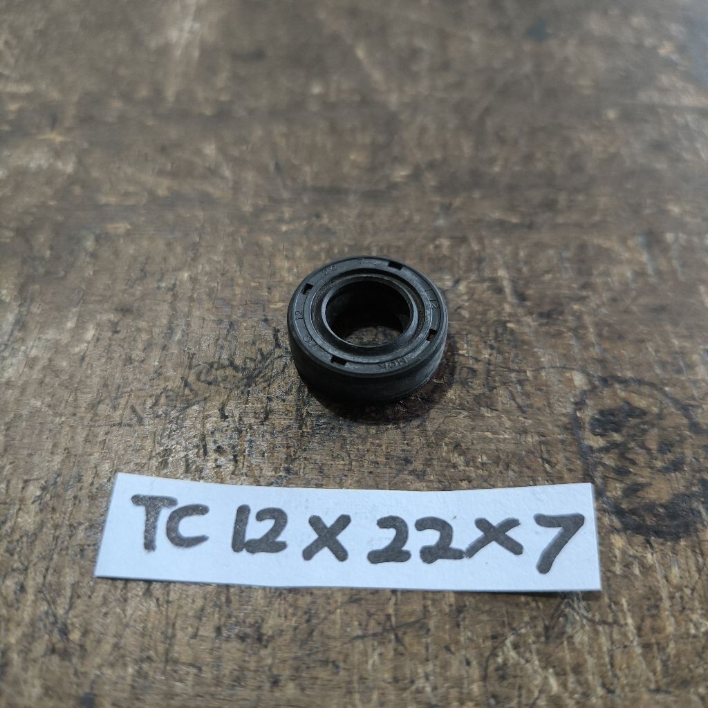 Seal 12x22x7 Japan High Quality