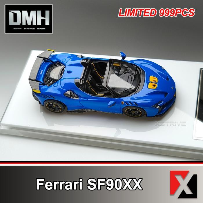 DMH 1:64 Ferrari SF90XX Spider Blue Convertible