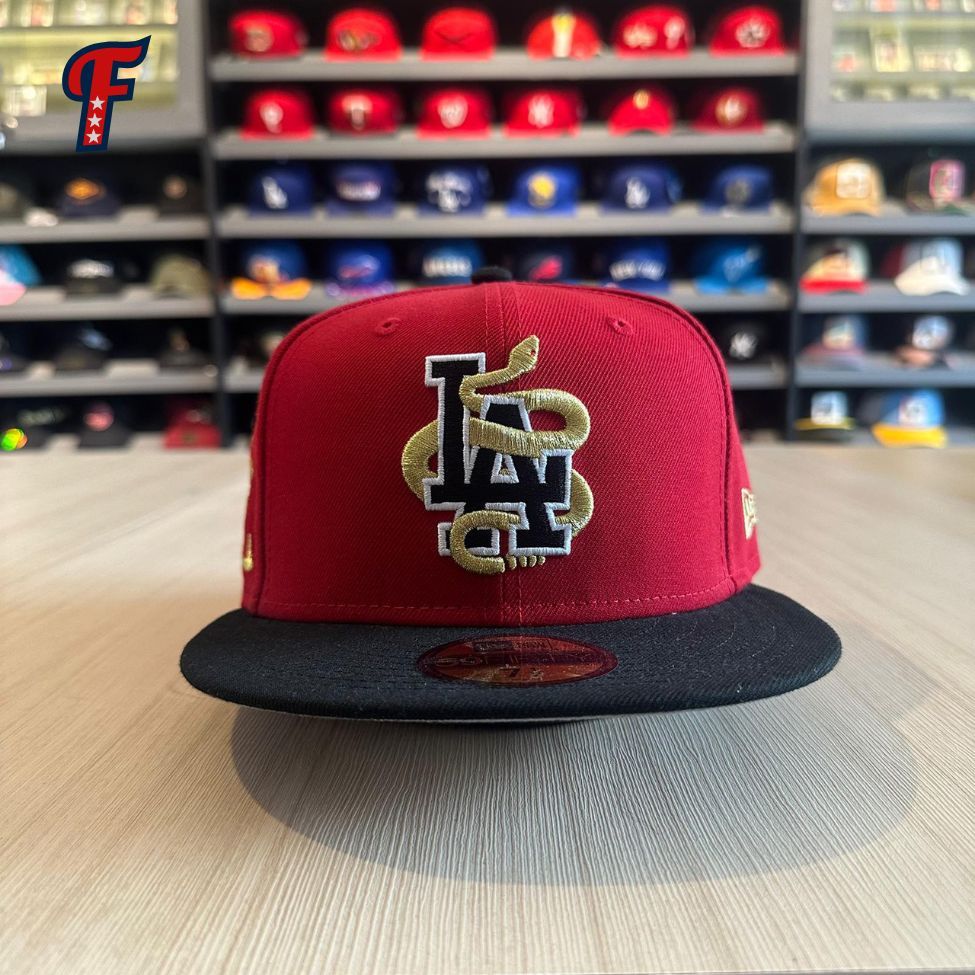 Topi New Era LA Dodgers Year Of Snake Logo Red 59FIFTY Fitted Hat Original