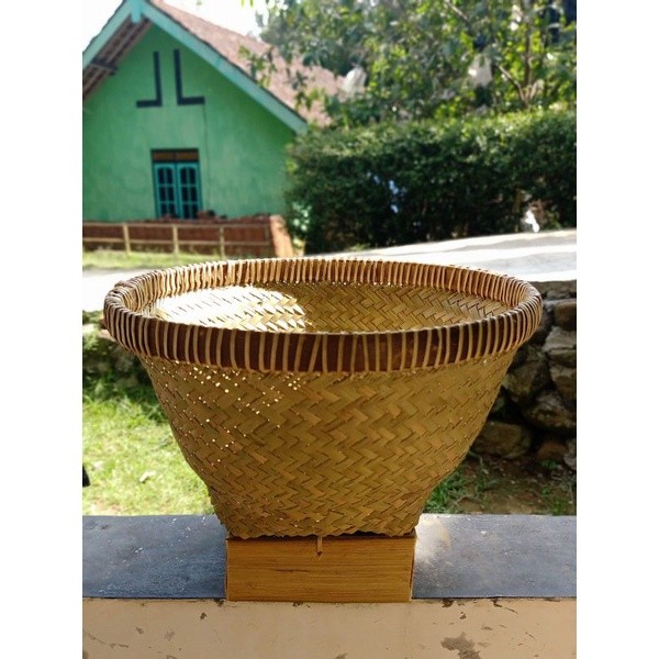 TERLARIS - Wakul Nasi Bambu Kotak-Kotak Diameter 30CM