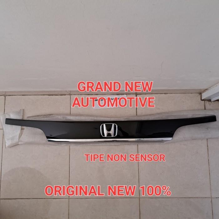 Trunk Lid Garnish List Bagasi Belakang CRV RM Gen 4 original - SENSOR BERMUTU