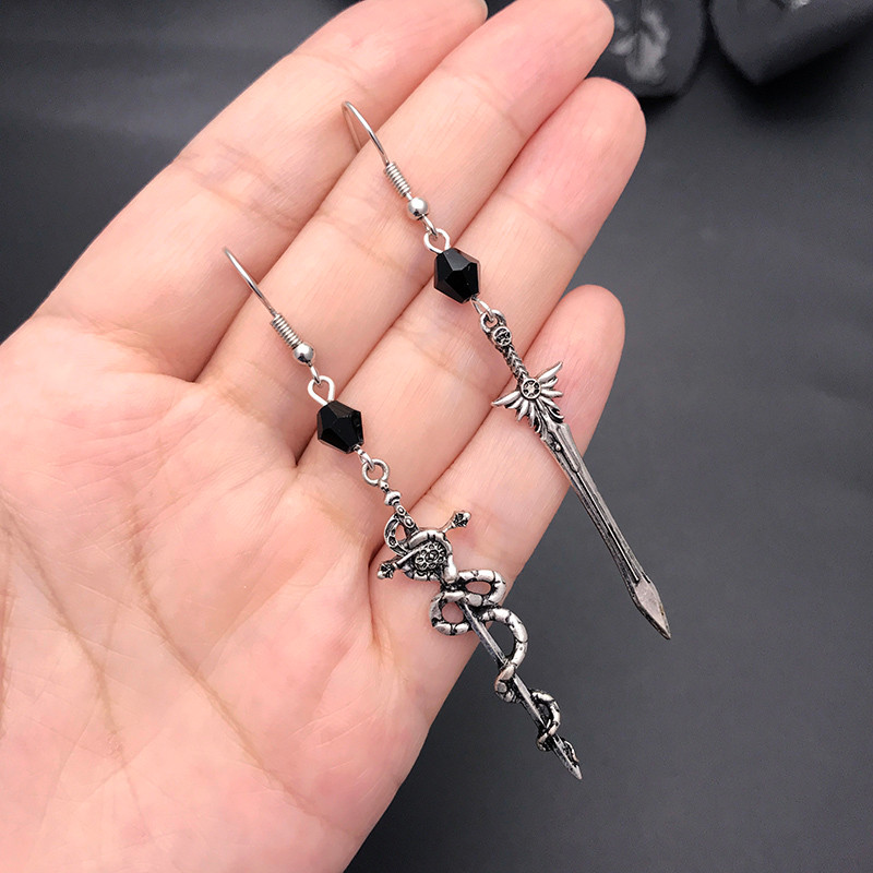 Vintage Sword gle Earrings For Women Dark Gothic Snake Blade Earring Silver Color Punk Goth Jewelry 