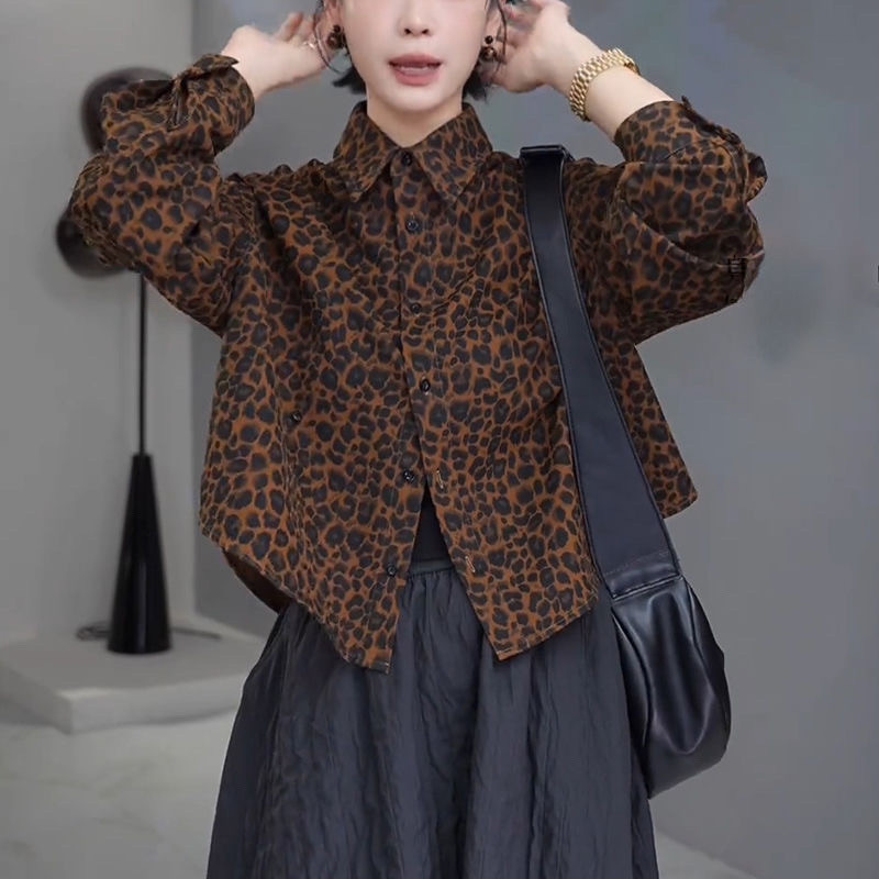 Kemeja wanita lengan panjang motif macan tutul vintage baru