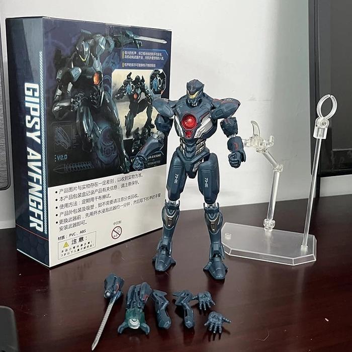 Action Figure Robot Pacific Gipsy Avenger Pacific Rim Titan - Biru