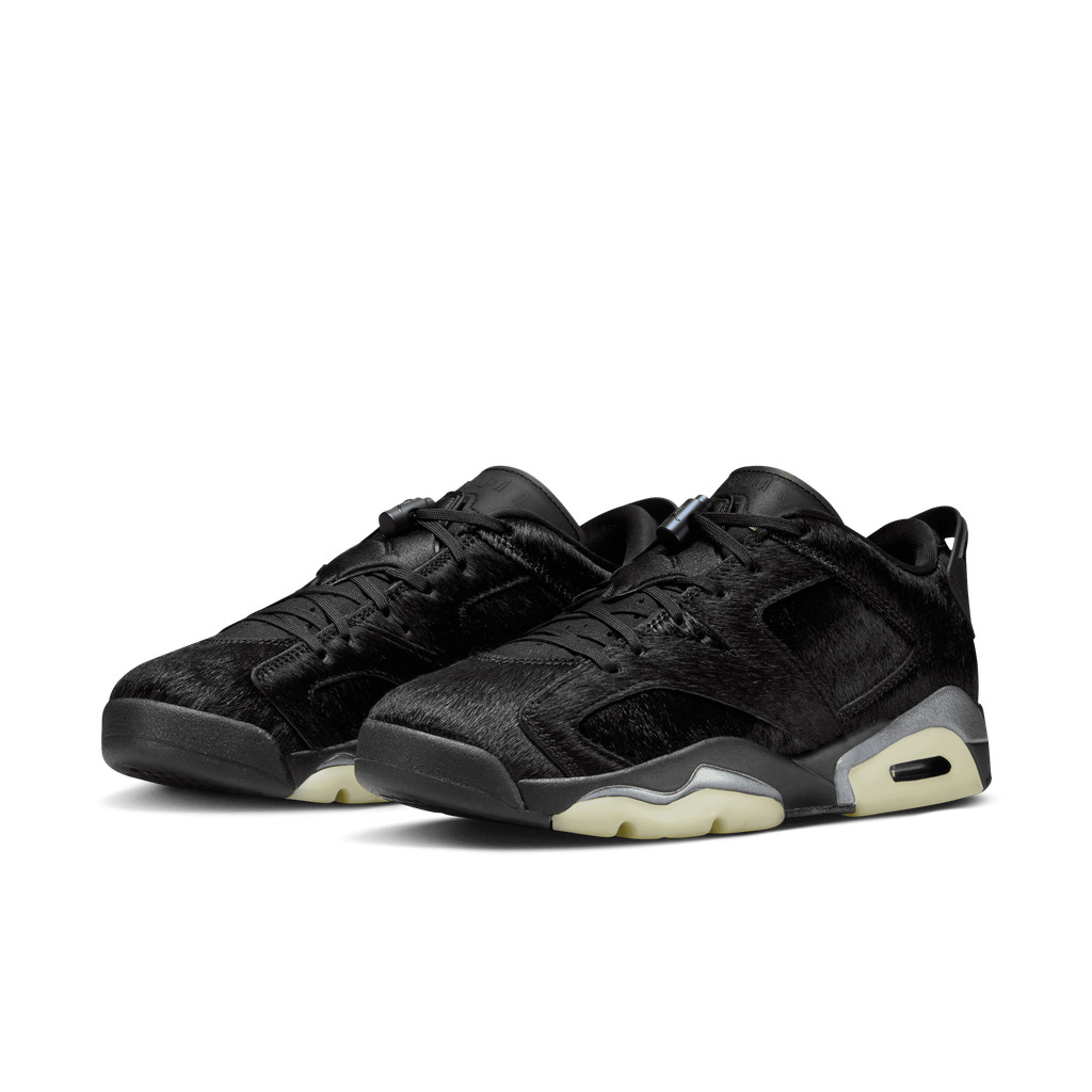 Sepatu Basket Wanita Nike Air Jordan 6 Retro Low Blackout IO9786-001