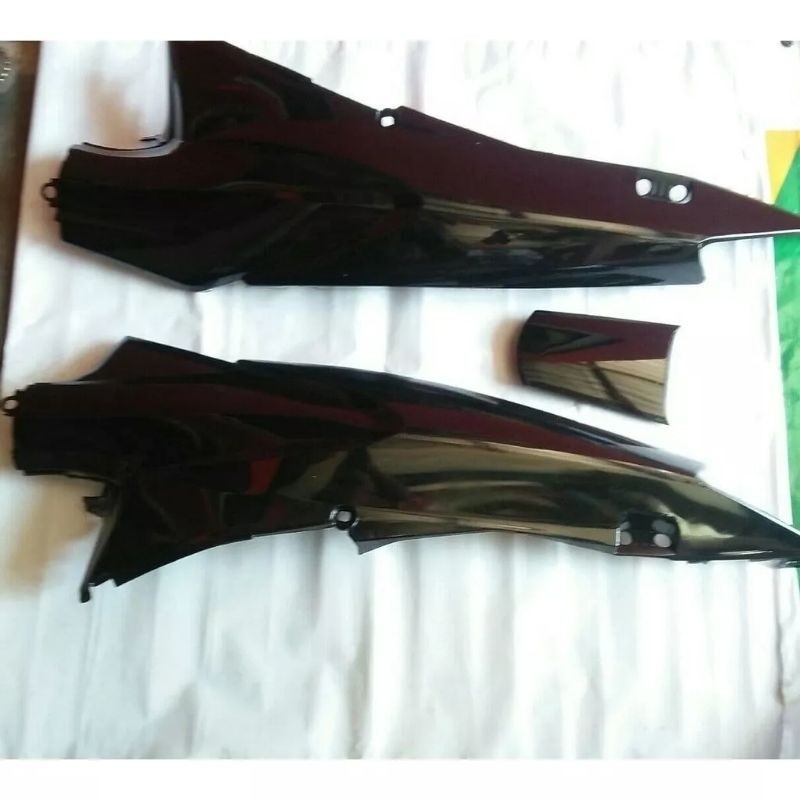 COVER BODI BELAKANG HONDA Karisma D 125 WAVE 125 ALL WARNA