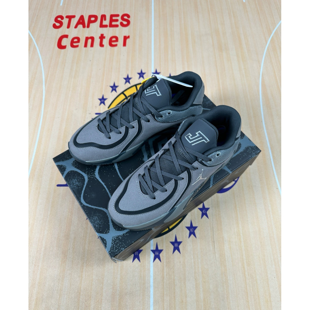 NK Air Jordan Tatum 4 Sepatu Basket Pria Profesional