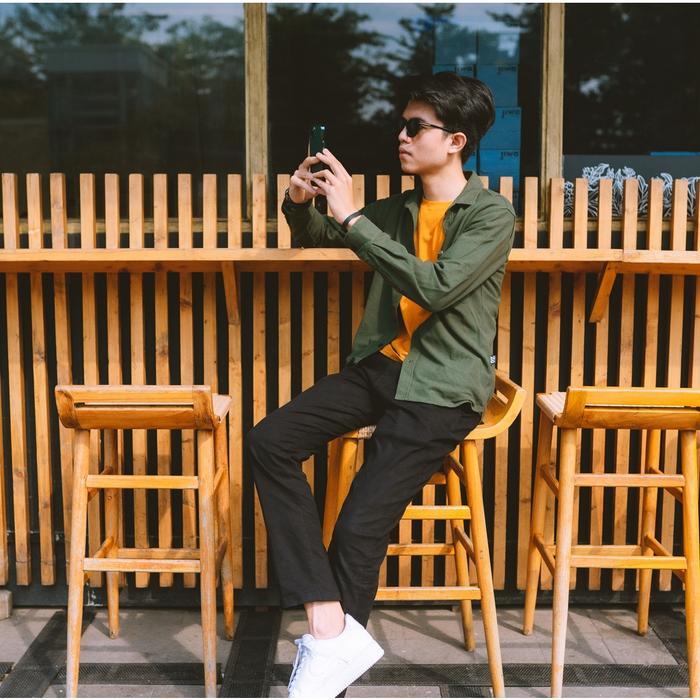 Dzargo Kemeja Polos Pria Lengan Panjang Pique Premium Army (baju dll) - M