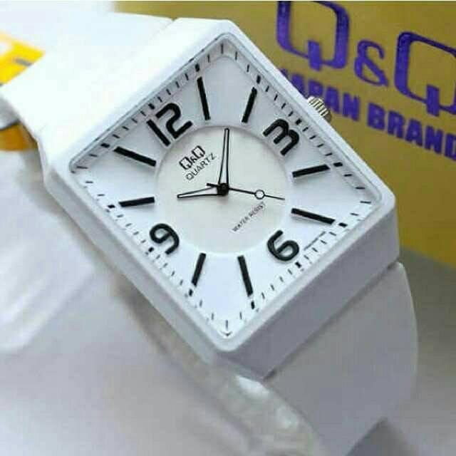 Jam Tangan Wanita QQ Q&Q VR30J ginal VR30 Putih