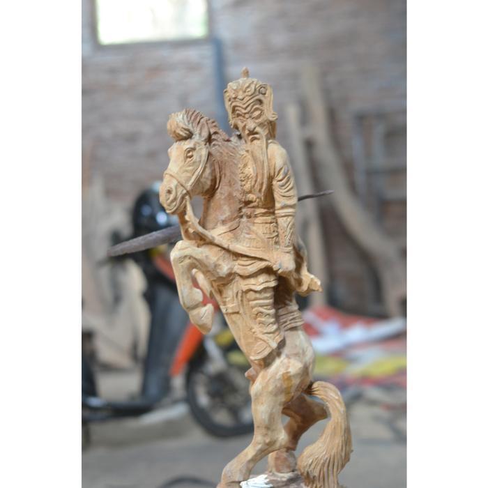 jagrak kayu pahat patung laksamana cheng ho berkuda cina KJM 1122